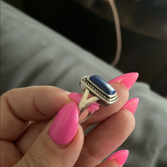 Genuine Lapis and .925 sterling silver ring - Picture 5 of 6